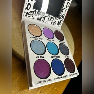 Eyeshadow Palette - Multi-Color Women Makeup Palette